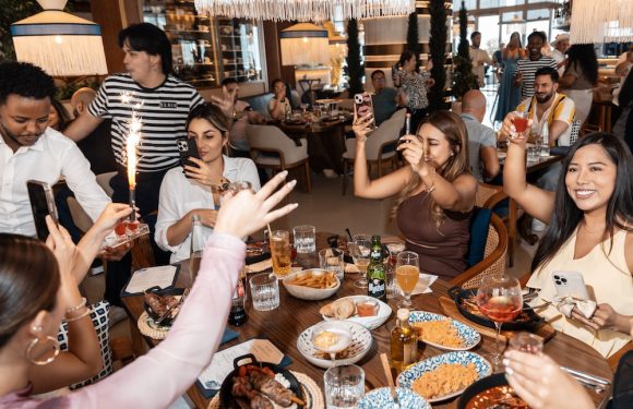 Why Ladies Night Is The Perfect Excuse For A Girls’ Catch Up